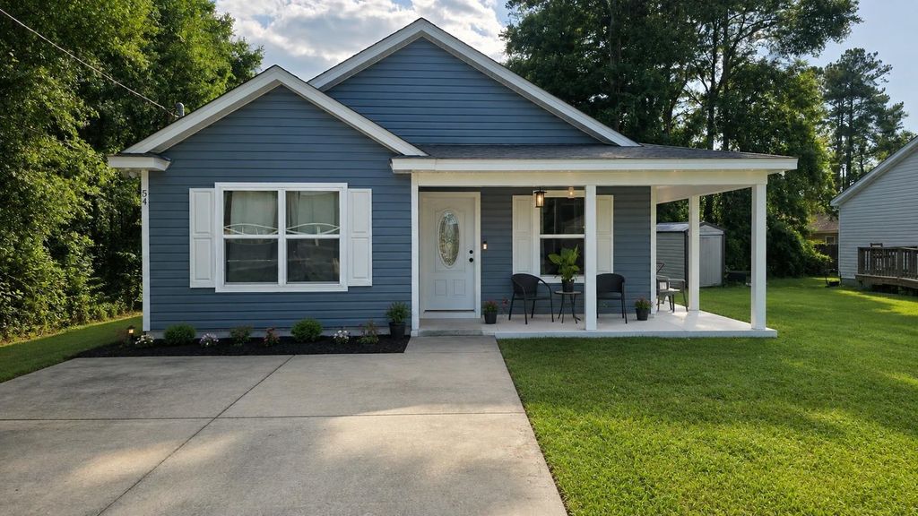 Photo of 54 Shar Mel Re Lane, Crawfordville, FL 32327 (MLS # 402300)