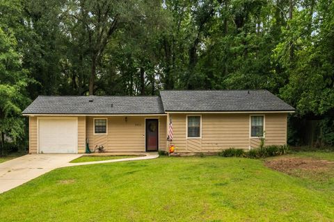 Photo of 6403 Joe Cotton Trail, Tallahassee, FL 32309 (MLS # 399966)
