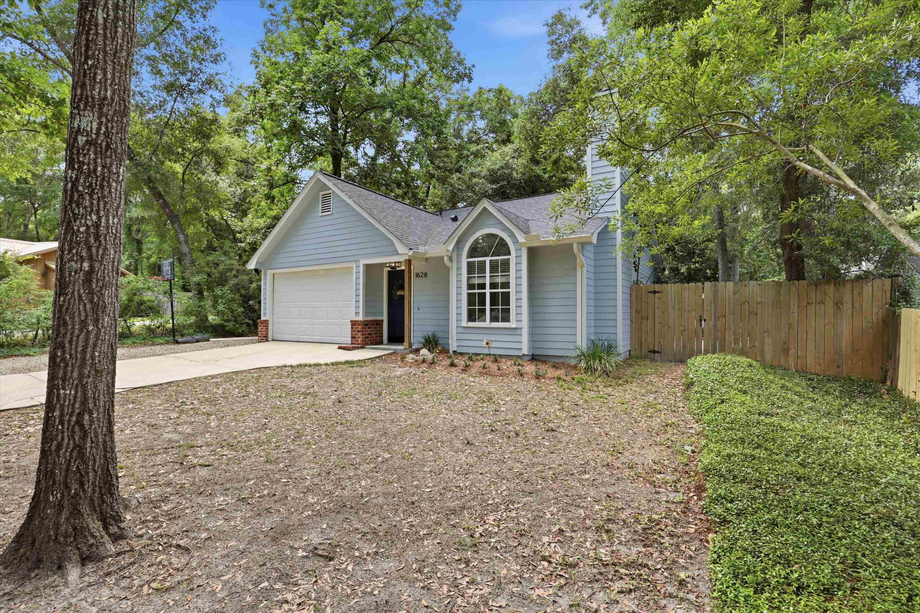 1628 Flint Ridge Lane