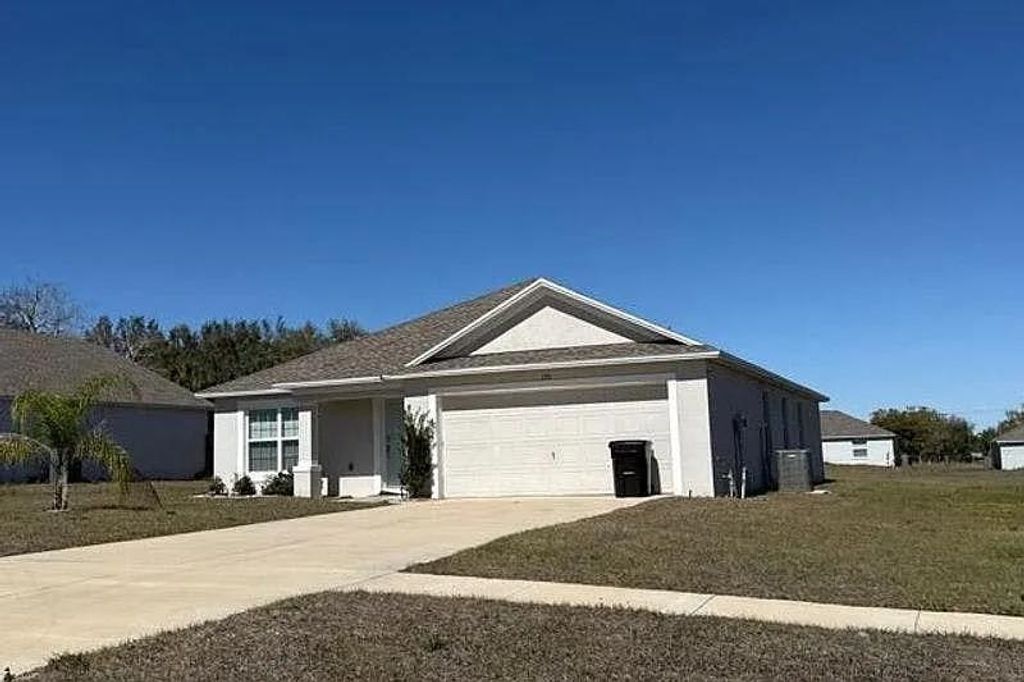 Photo of 170 W 6th Street, Other Florida, FL 33843 (MLS # 397303)