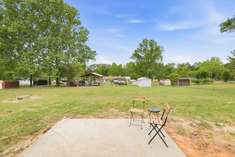Tiny photo for 7231 Old Bainbridge Road, Tallahassee, FL 32303 (MLS # 399074)