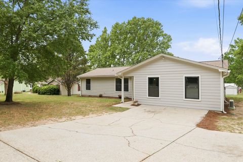 Tiny photo for 7231 Old Bainbridge Road, Tallahassee, FL 32303 (MLS # 399074)
