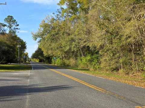 Tiny photo for Williams Landing Road #Lots 25,26,27,28,29, Tallahassee, FL 32310 (MLS # 392385)