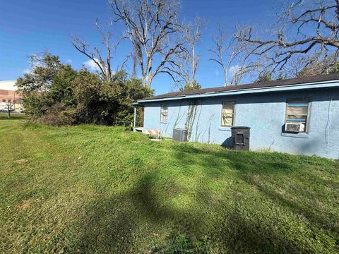 Tiny photo for 522 & 524 Kissimmee Street #522&524, Tallahassee, FL 32310 (MLS # 391017)