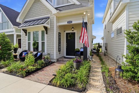 Tiny photo for 2920 Blue Blossom Trail, Tallahassee, FL 32308 (MLS # 399562)