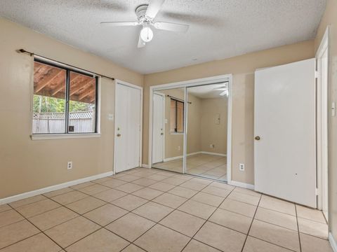 Tiny photo for 1812 Falconcrest Street, Tallahassee, FL 32303 (MLS # 393830)