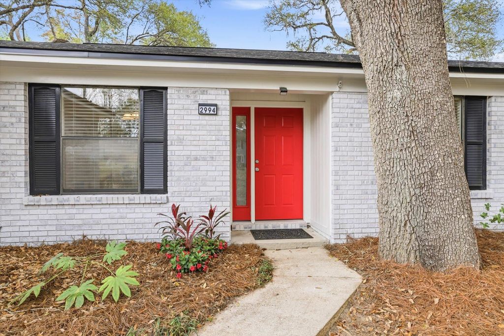 Photo of 2994 Foxcroft Drive, Tallahassee, FL 32309 (MLS # 397375)