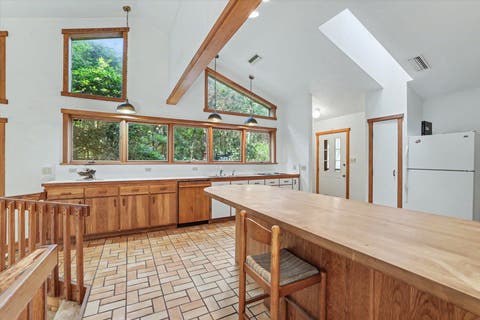 Tiny photo for 3101 Livingston Road, Tallahassee, FL 32303 (MLS # 400539)