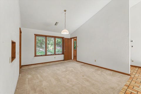Tiny photo for 3101 Livingston Road, Tallahassee, FL 32303 (MLS # 400539)
