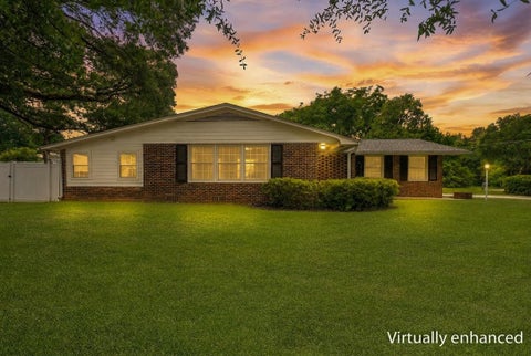 Photo of 1507 Davis Drive, Tallahassee, FL 32317 (MLS # 401896)