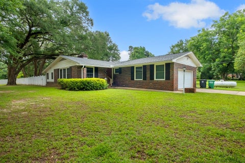 Tiny photo for 1507 Davis Drive, Tallahassee, FL 32317 (MLS # 401896)