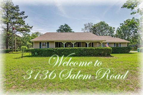 Photo of 3136 SALEM RD RD, Havana, FL 32333 (MLS # 400394)