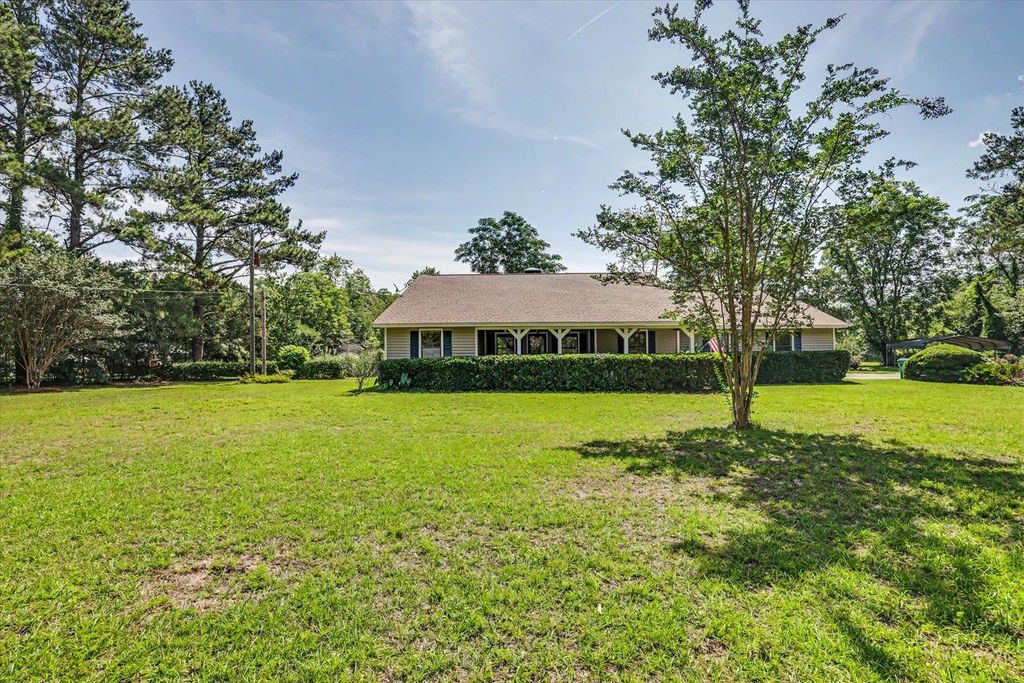 Photo of 3136 SALEM RD RD, Havana, FL 32333 (MLS # 400394)