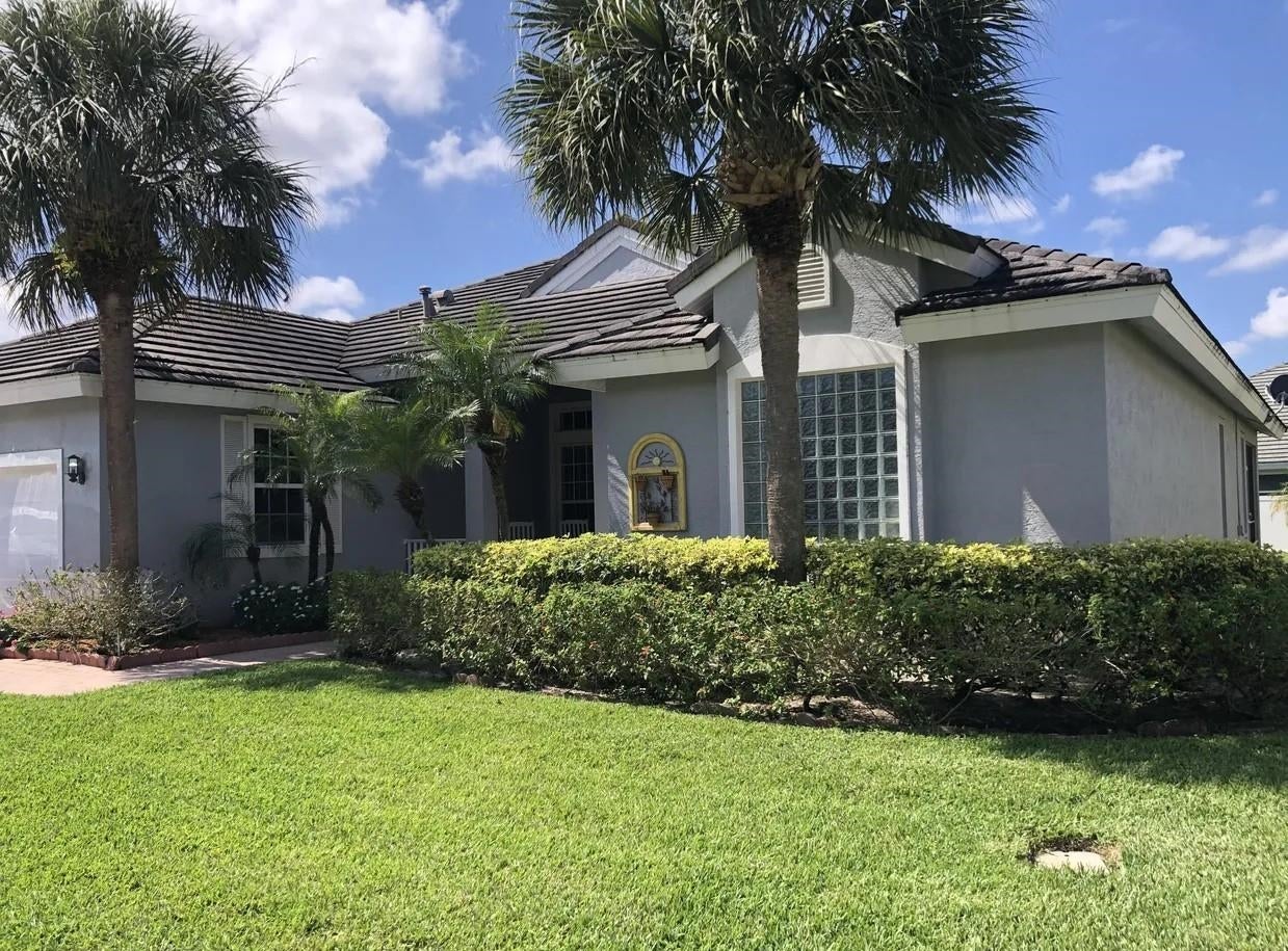 221 NW Pleasant Grove Way