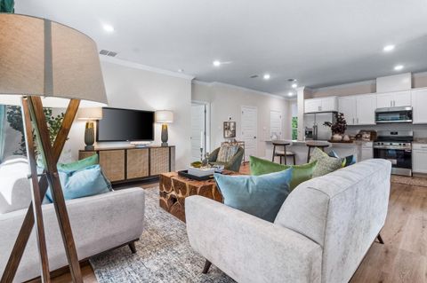 Tiny photo for 2954 Ervine Street, Tallahassee, FL 32308 (MLS # 392902)