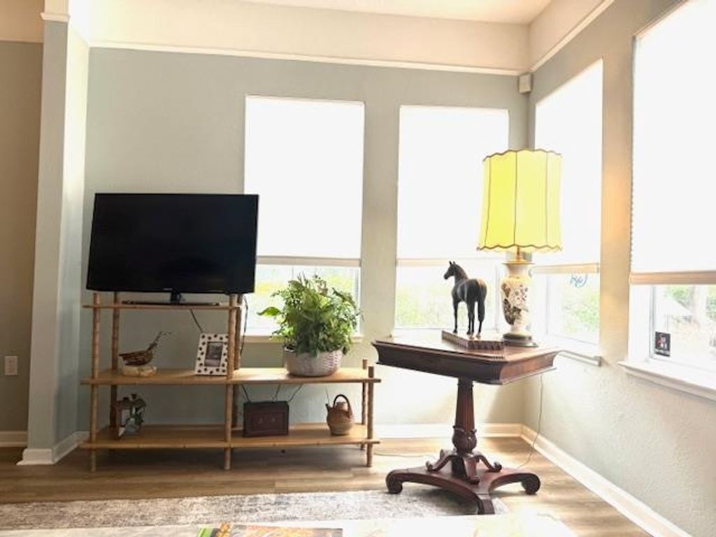 Photo of 2801 Chancellorsville Drive #1317, Tallahassee, FL 32312 (MLS # 390247)