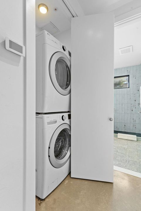 Tiny photo for 510 All Saints Street #302, Tallahassee, FL 32310 (MLS # 305277)