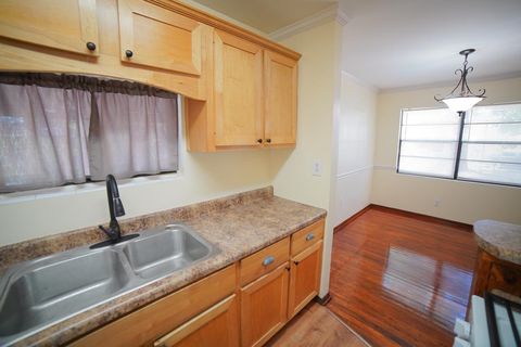 Tiny photo for 231 Gaile Avenue, Tallahassee, FL 32305 (MLS # 392398)