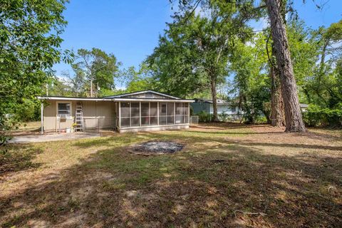 Tiny photo for 322 Meadowbrook Lane, Tallahassee, FL 32304 (MLS # 400118)