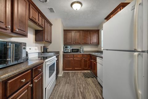 Tiny photo for 322 Meadowbrook Lane, Tallahassee, FL 32304 (MLS # 400118)