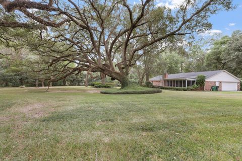 Tiny photo for 3411 Deer Lane Drive, Tallahassee, FL 32312 (MLS # 392101)