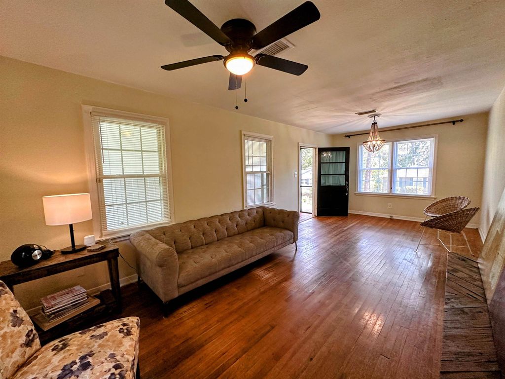 Photo of 1200 Hawthorne Street, Tallahassee, FL 32308 (MLS # 392294)