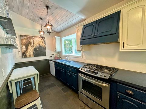 Tiny photo for 1200 Hawthorne Street, Tallahassee, FL 32308 (MLS # 392294)