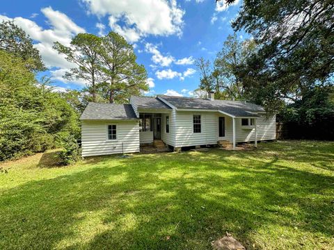 Tiny photo for 1200 Hawthorne Street, Tallahassee, FL 32308 (MLS # 392294)