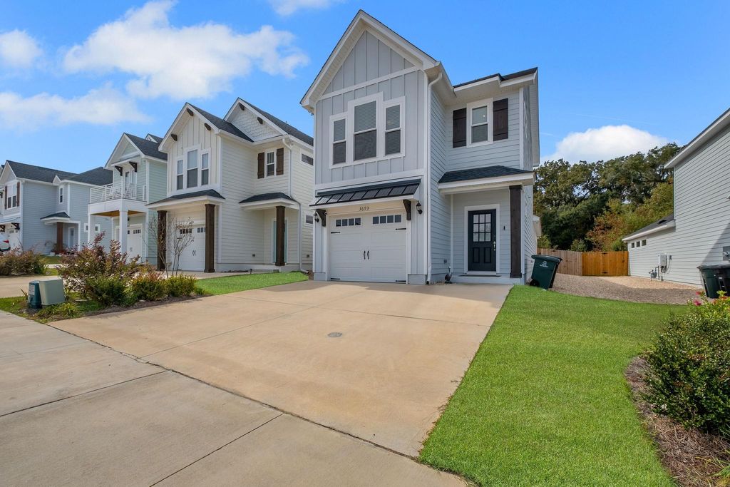 Photo of 3693 MEADOW VISTA Lane, Tallahassee, FL 32308 (MLS # 398709)