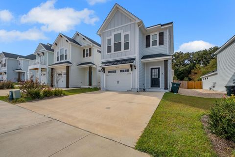 Tiny photo for 3693 MEADOW VISTA Lane, Tallahassee, FL 32308 (MLS # 398709)