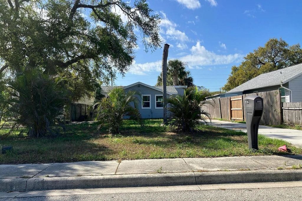 Photo of 205 NW 2nd Avenue, Other Florida, FL 33770 (MLS # 399528)