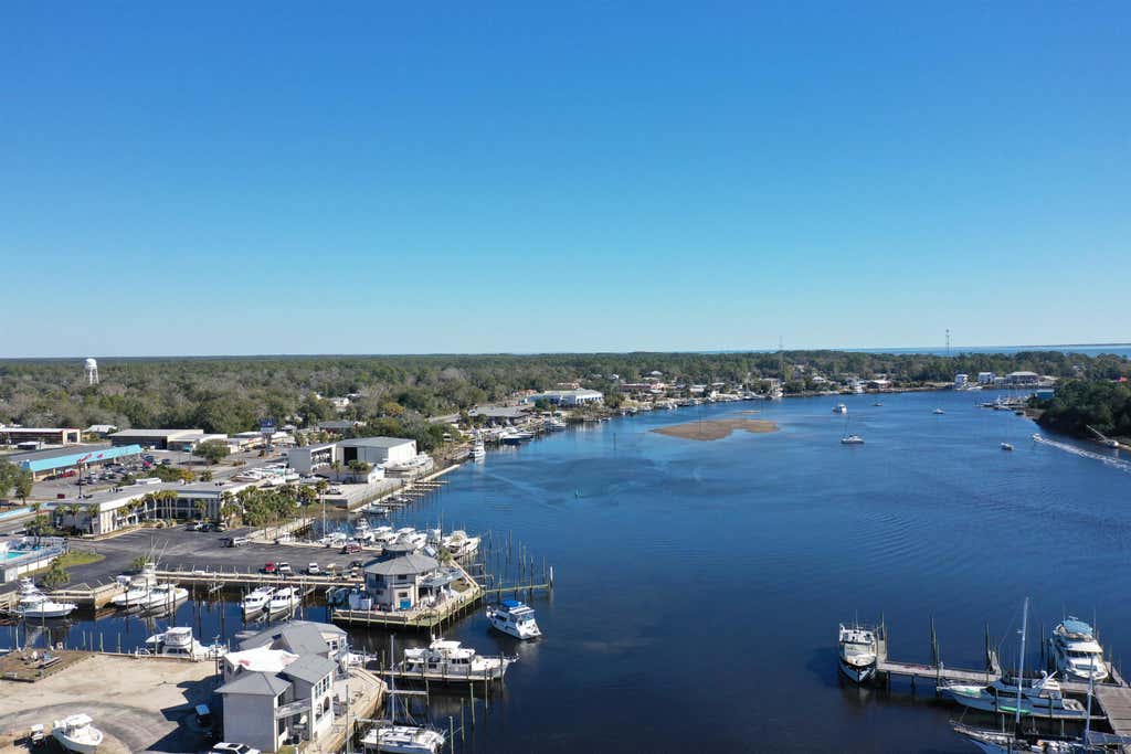 Photo of 903 NW AVENUE A, Carrabelle, FL 32322 (MLS # 403060)