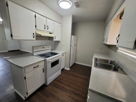 Tiny photo for 5524 SULLIVAN Road #2, Tallahassee, FL 32310 (MLS # 399738)