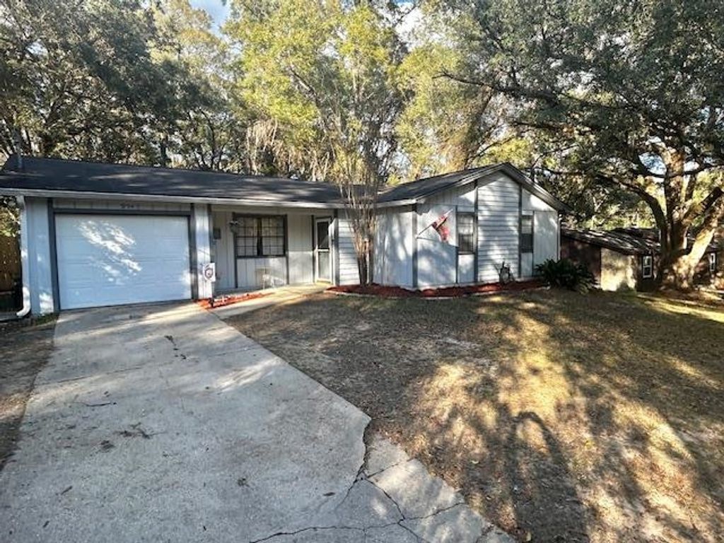 Photo of 5794 Split Oak Lane, Tallahassee, FL 32303 (MLS # 396107)