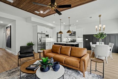 Tiny photo for 8385 Bull Headley Road, Tallahassee, FL 32312 (MLS # 398344)