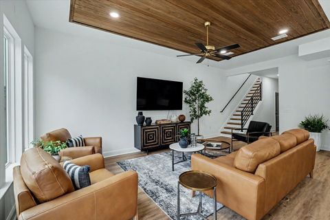 Tiny photo for 8385 Bull Headley Road, Tallahassee, FL 32312 (MLS # 398344)