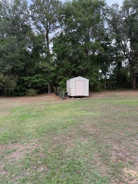 Tiny photo for 521 NE Cherry Lake Circle, Madison, FL 32340 (MLS # 399434)