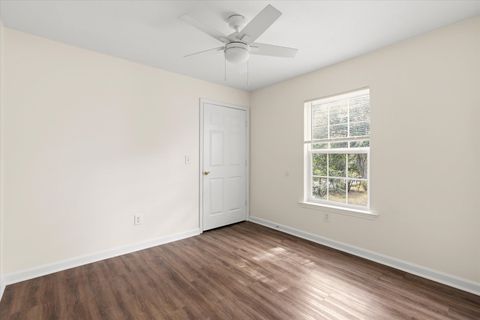 Tiny photo for 735 Putnam Drive #1, Tallahassee, FL 32301 (MLS # 398701)