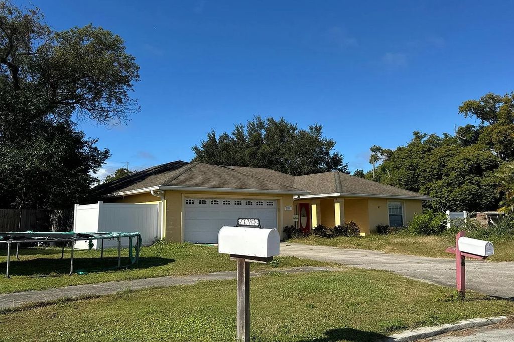 Photo of 2355 Devon Court, Other Florida, FL 32789 (MLS # 392636)