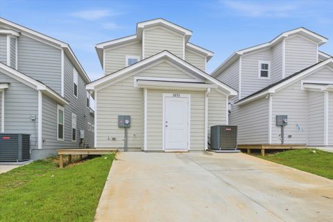 Tiny photo for 2852 Mews Landing, Tallahassee, FL 32308 (MLS # 386044)