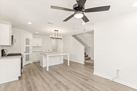 Tiny photo for 2852 Mews Landing, Tallahassee, FL 32308 (MLS # 386044)