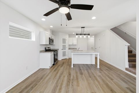 Tiny photo for 2852 Mews Landing, Tallahassee, FL 32308 (MLS # 386044)