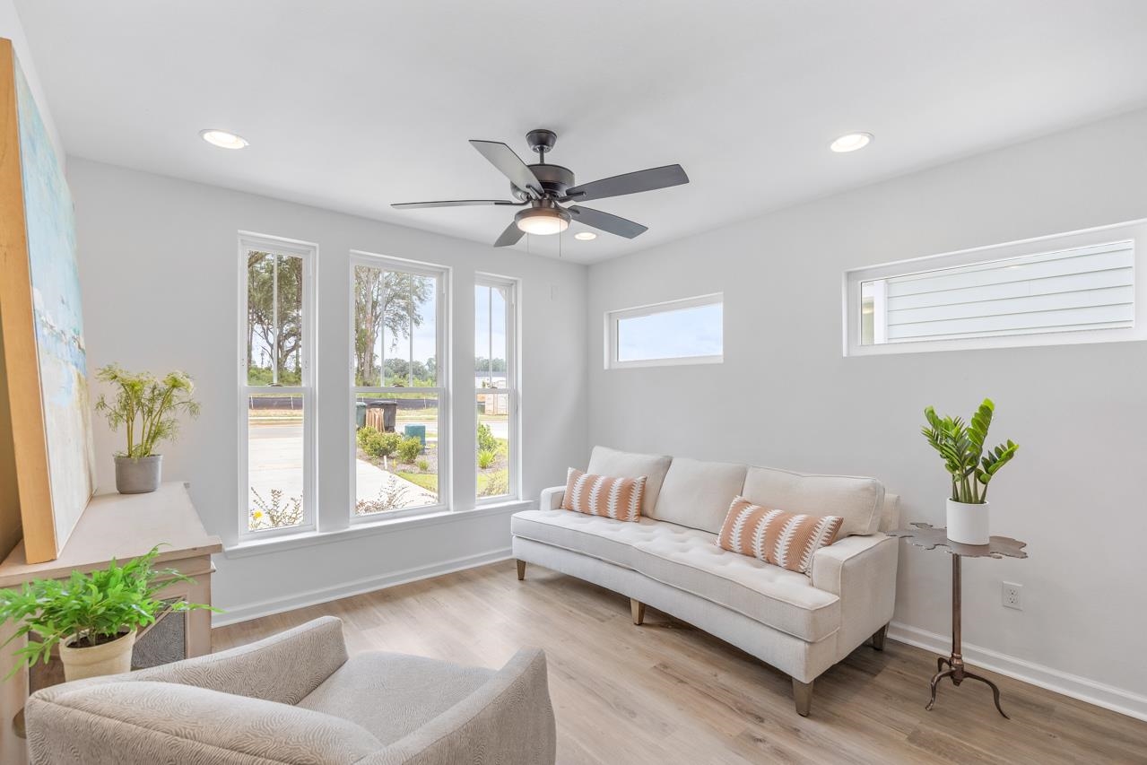 2852 Mews Landing