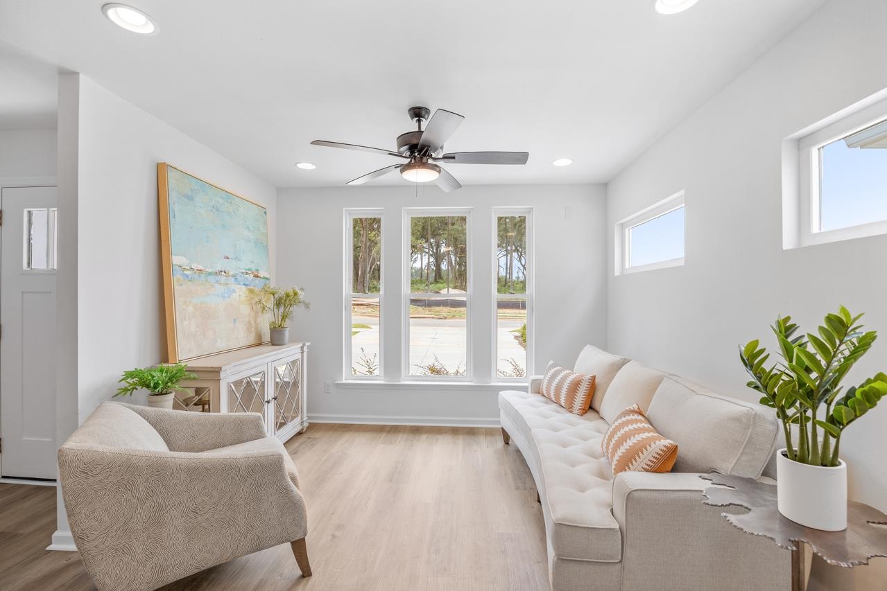 2852 Mews Landing