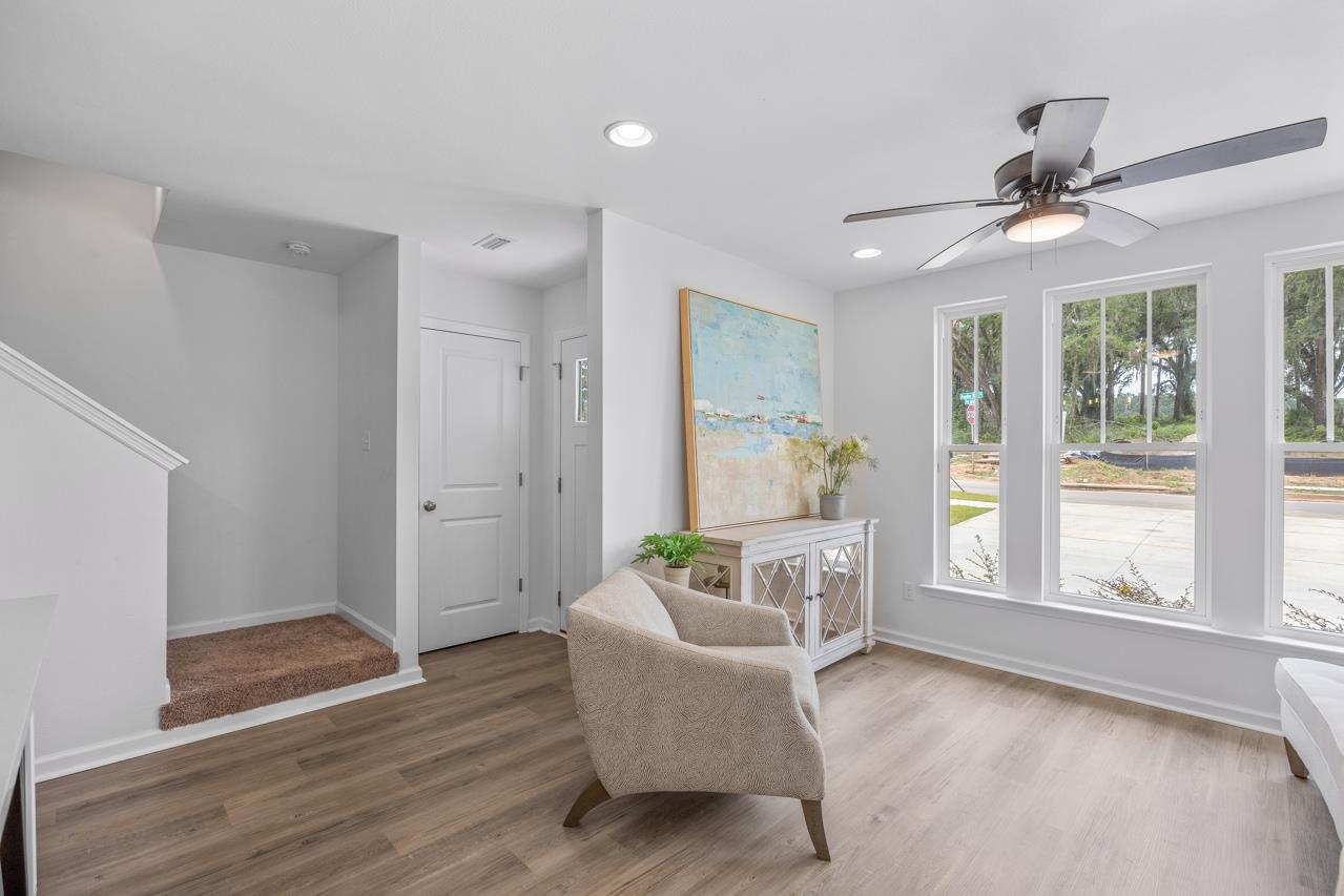 2852 Mews Landing