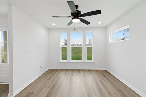 Tiny photo for 2852 Mews Landing, Tallahassee, FL 32308 (MLS # 386044)