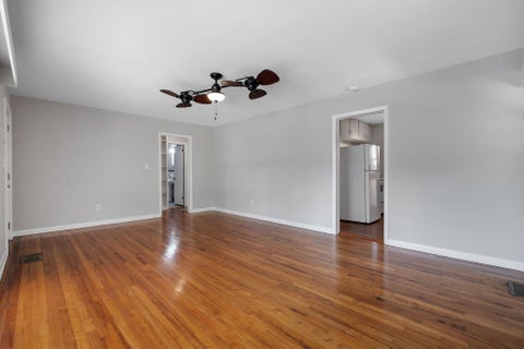 Tiny photo for 944 Spottswood Drive, Tallahassee, FL 32308 (MLS # 401559)