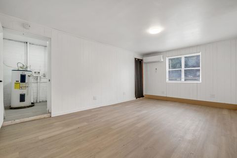 Tiny photo for 2052 Hillsborough Street, Tallahassee, FL 32310 (MLS # 391921)