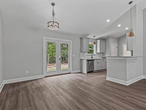 Tiny photo for 125 Eastgate Way, Crawfordville, FL 32327 (MLS # 399222)