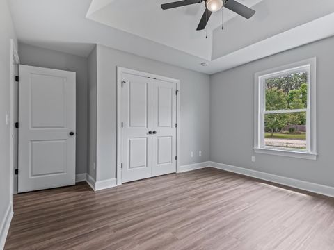 Tiny photo for 125 Eastgate Way, Crawfordville, FL 32327 (MLS # 399222)